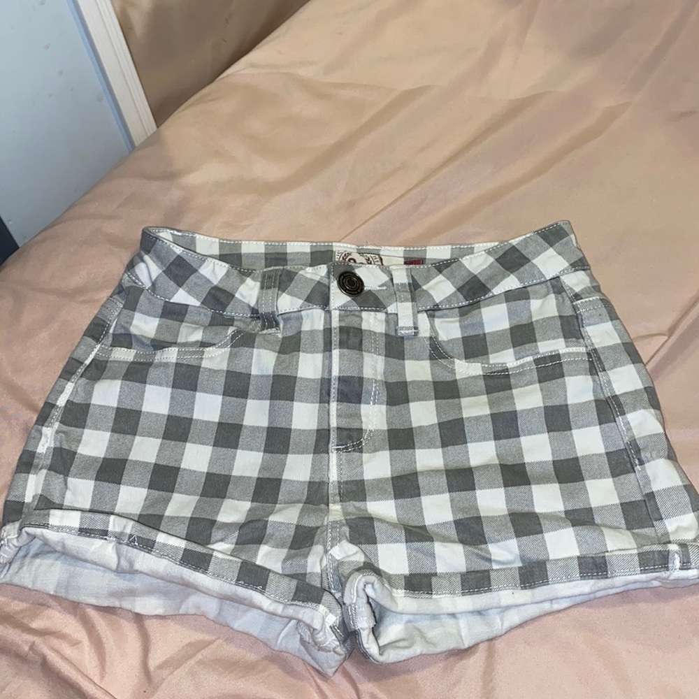 shorts size 1
